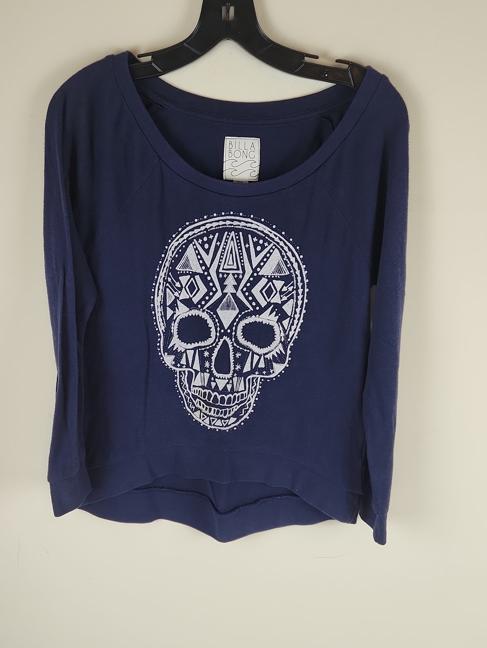 Billabong Navy Long-Sleeve Top with White Skull Graphic Small